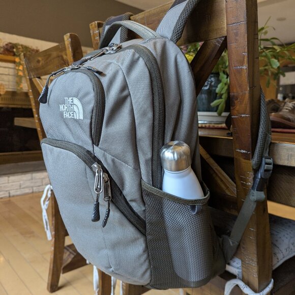 The North Face Pivoter Backpack - Picture 1 of 8